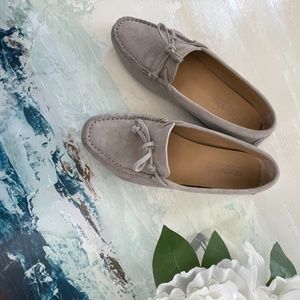 Italian Suede Gray Loafers in Size 39 (Eur)